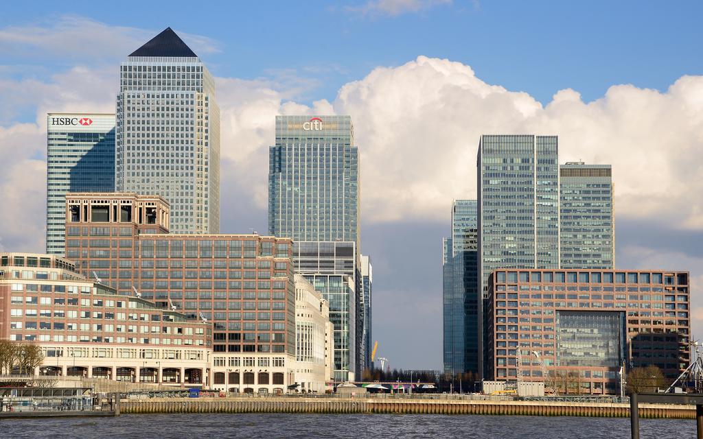 Canary Riverside Plaza Hotel Лондон Екстериор снимка Canary Wharf