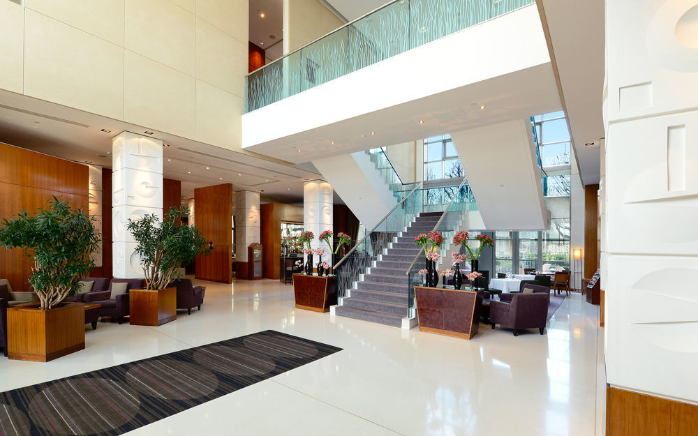 Canary Riverside Plaza Hotel Лондон Екстериор снимка Lobby